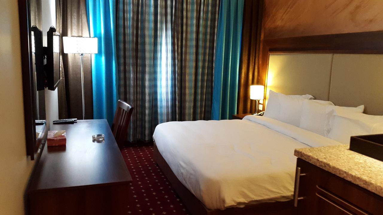 President Hotel 암만 외부 사진