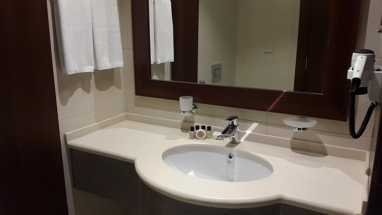 President Hotel 암만 외부 사진