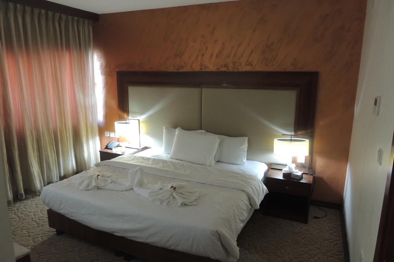 President Hotel 암만 외부 사진